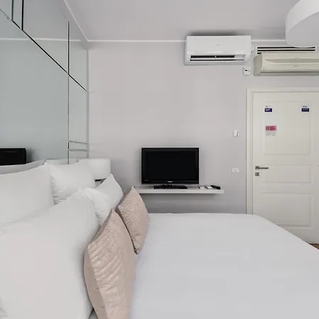 Milan Adore Room photo